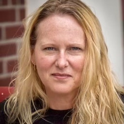 Debbie Oesch